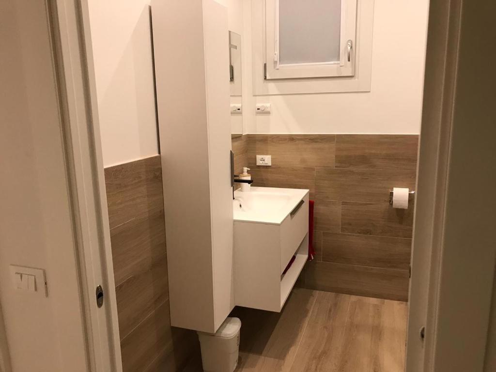 Dimora Aurora Hotell Pastrengo Exteriör bild