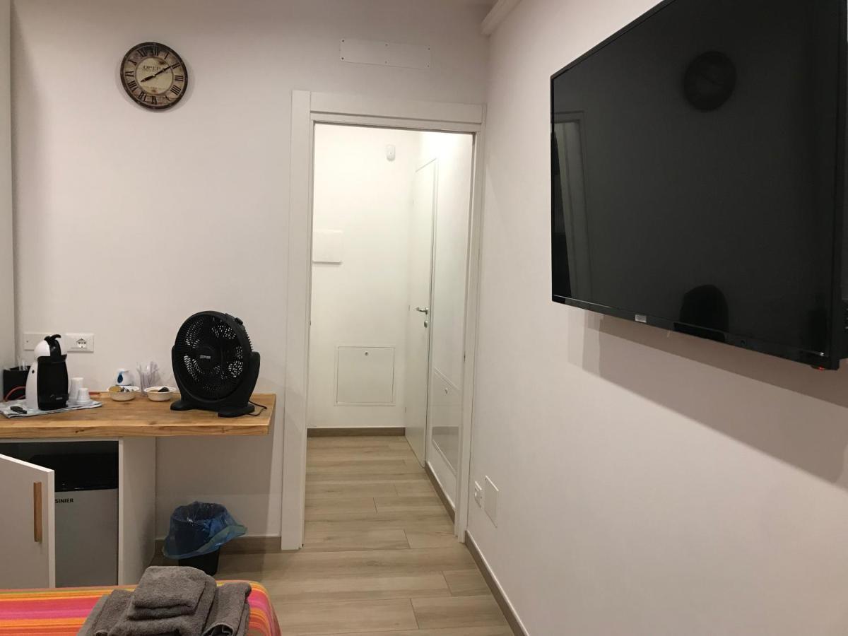 Dimora Aurora Hotell Pastrengo Exteriör bild
